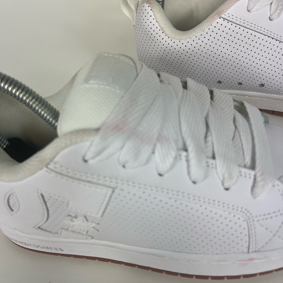 DC White Mens Court Graffik Size 7.5 Skate Shoes - Picture 5 of 11